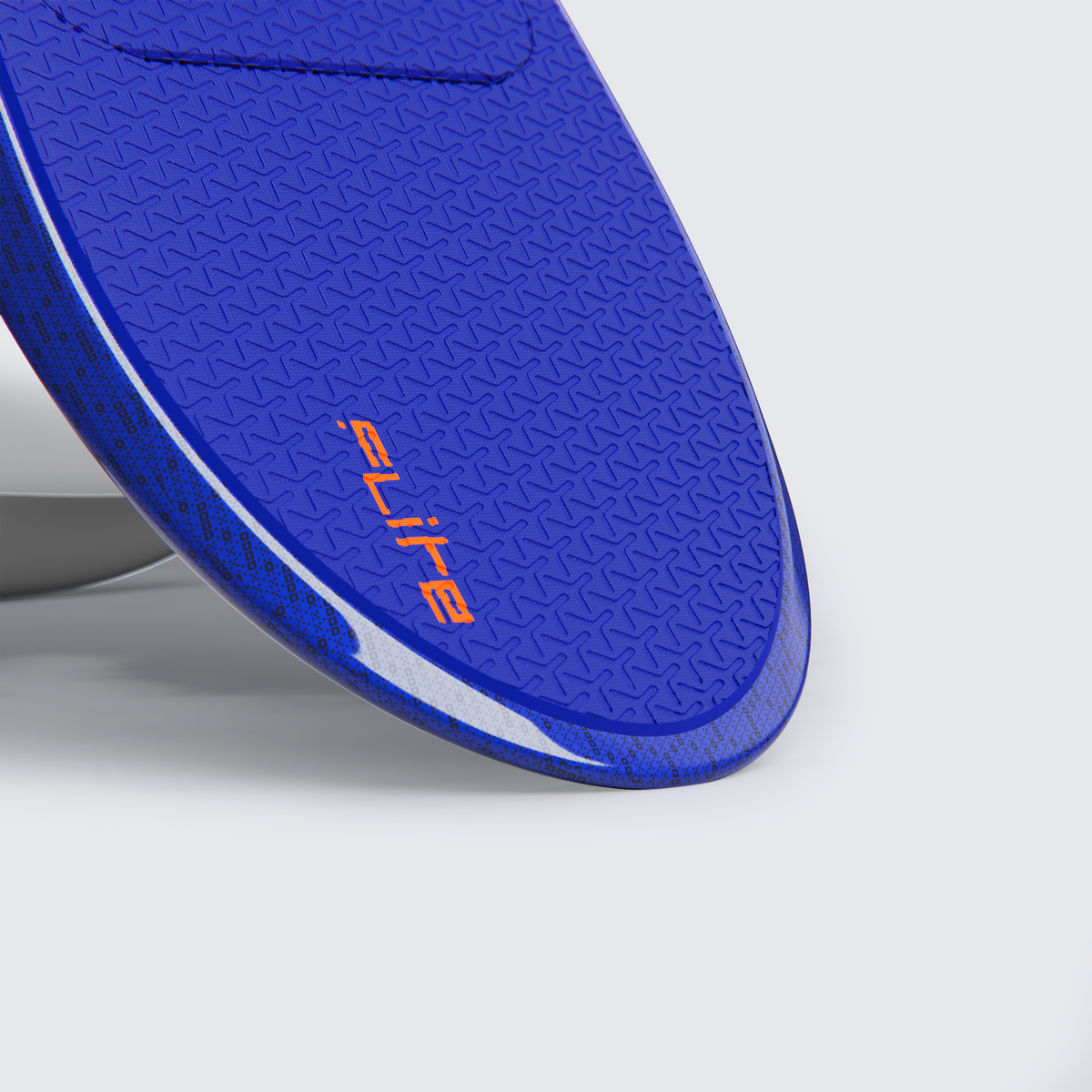 ULTRA L3 Ultramarine nose and deck close-up